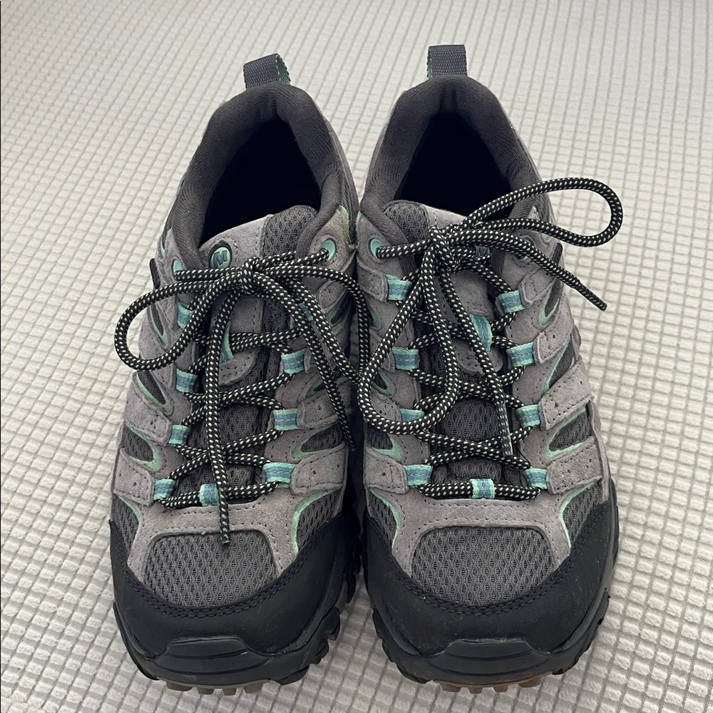 Women's Moab 3 Waterproof Hiking Shoes 7.5 - Picture 2 of 7